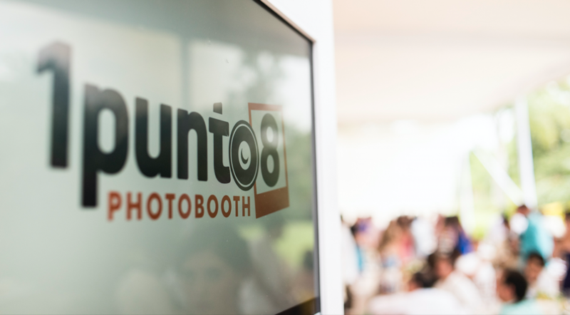 1punto8 Photobooth