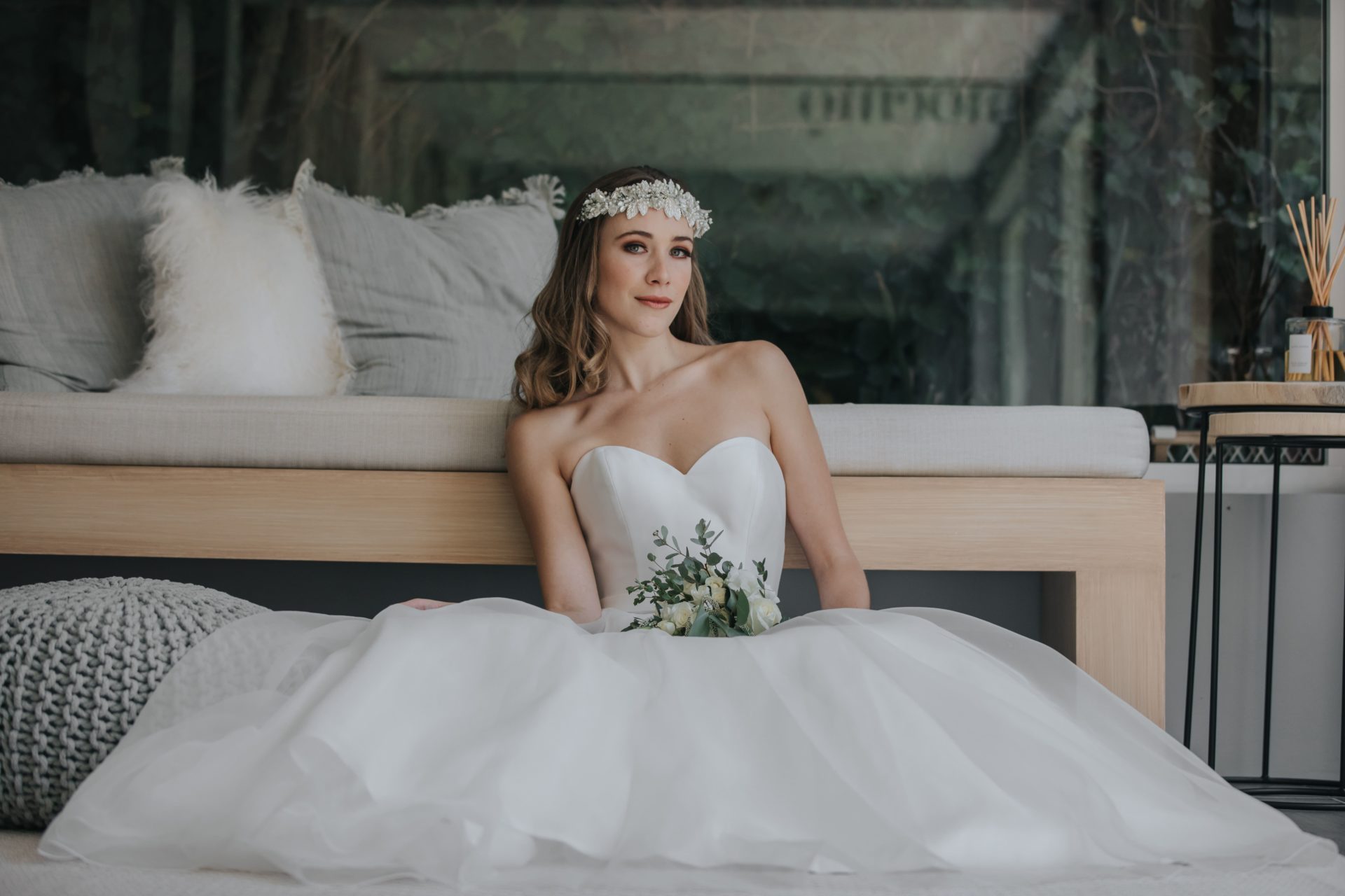 Moemo Bridal